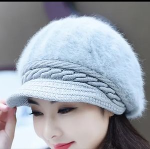Hot Women's Winter Warm Hat Gray